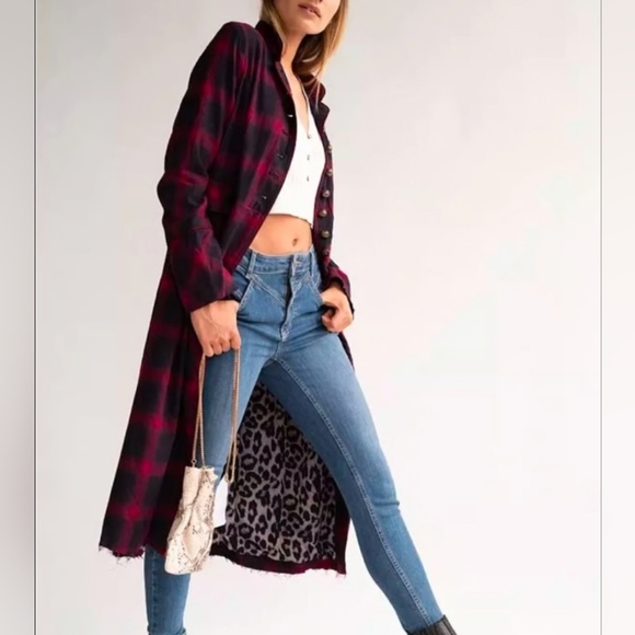 We The Free Sweaters -  Free People Odessa Duster in maroon plaid Size Small